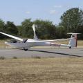 Flugplatz Bad Neustadt - Grasberg am 6.8.2022, DG 400 mit Klapptriebwerk
