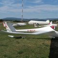 Flugplatz Bad Neustadt - Grasberg am 22.8.2024, selbstartendes UL-Segelflugzeug mit Elektroantrieb
