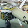 Kuffner WK-1, Motorsegler mit Umlaufschraube in der Rumpfröhre hinter der Fläche, Spannweite 18,8 m, Rumpflänge 7,96 m, Vmax 230 km/h, Rüstgewicht 430 kg, beste Gleitzahl 33,2, gedacht als Doppelsitzer mit BMW R90/S 600 ccm Motor mit 58 PS, die Schraube ist dreiblättrig umklappbar.