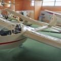 Greif I, Greif Flugzeugbau Rendsburg, Konstrukteur H. Hollfelder, Spannweite 13,6 m, Rumpflänge 6,95 m, Rüstgewicht 170 kg, Fluggewicht 275 kg, Gleitzahl 26, Sinkgeschwindigkeit 0,68 m/s, Baujahr 1954.