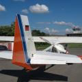 Flugplatz Bad Neustadt - Grasberg am 20.5.2024, Leitwerk eines seltenen Brditschka Motorseglers