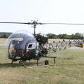 ein Bell 47 Oldtimer Hubschrauber am 4.7.2015 auf dem Grasberg