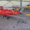 Großmodell einer Tiger Moth in unserer Flugzeughalle.