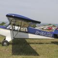 Flugplatz Bad Neustadt - Grasberg am 19.06.2022, linke Seite einer blauen Husky