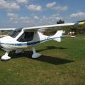 Die Pilotenseite des Ultraleichtflugzeugs CT SW auf dem Flugplatz Bad Neustadt.