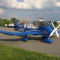 Diese blaue DR 400 ist die Schleppmaschine der Gruppe aus Würzburg, die im August bei uns geflogen ist.