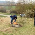 Wärmendes Feuer bei eisigen Temperaturen an Ostern