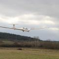 Endanflug eines Twin auf die Piste 31.