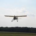 Schleppmaschine Wilga im Landeanflug