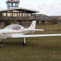Das UL Dynamic aus Karlstadt vor unserem Clubheim an diesem 6.1.2012.