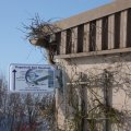 diese neue beleuchtbare Schild zeigt den Weg zur Flugschule