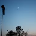 Windsack und Mond